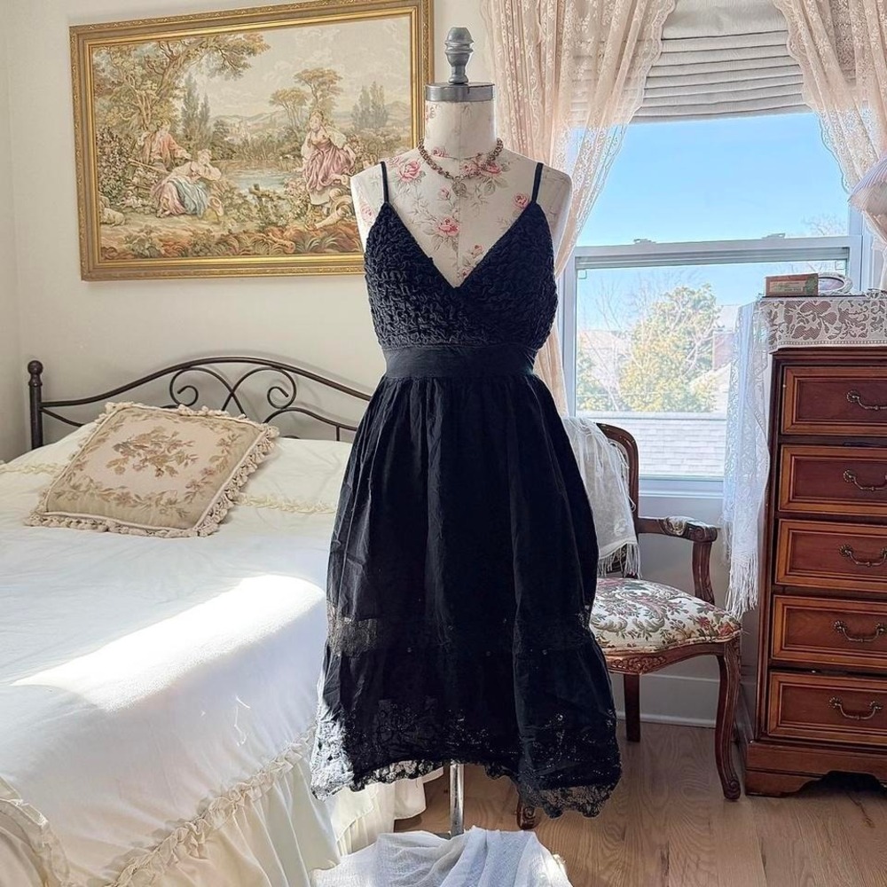 black lace midi dress  Y2K pink apple black lace midi dress size‎ small